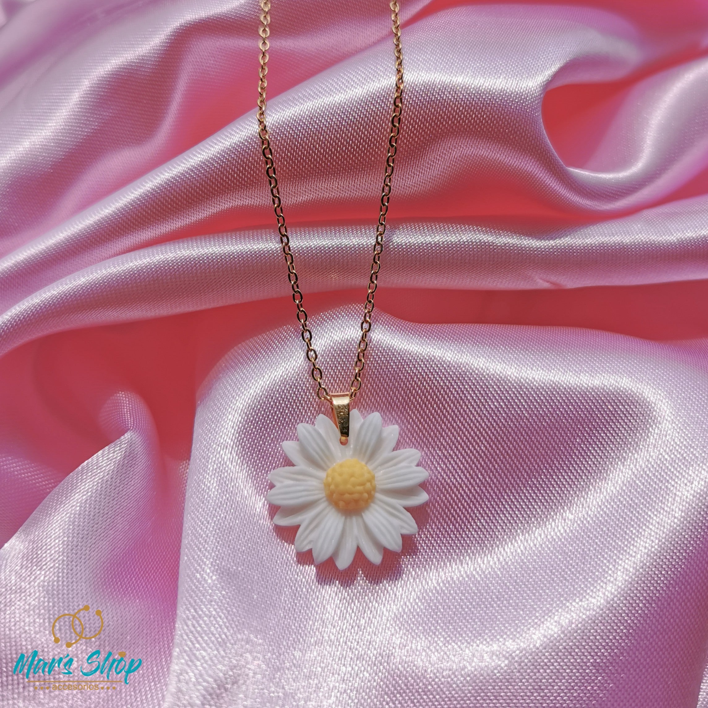 Collar margarita pequeño