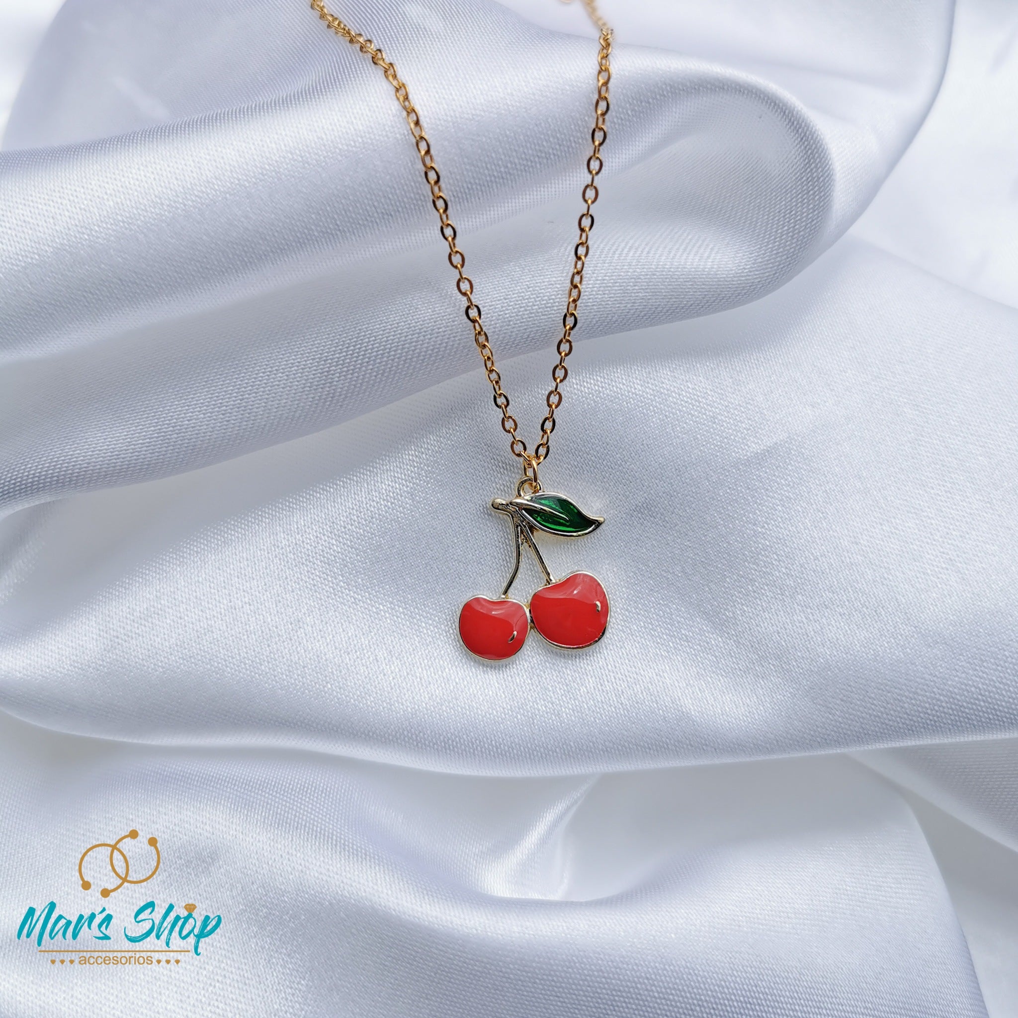 Collar trendy cereza